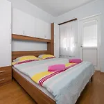 St Nikola With Jacuzzi And Private Swimming Pool * Ružići