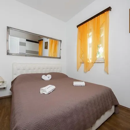 Villa St Nikola With Jacuzzi And Private Swimming Pool Villa