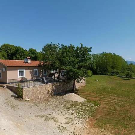 Villa Villa St Nikola With Jacuzzi And Private Swimming Pool